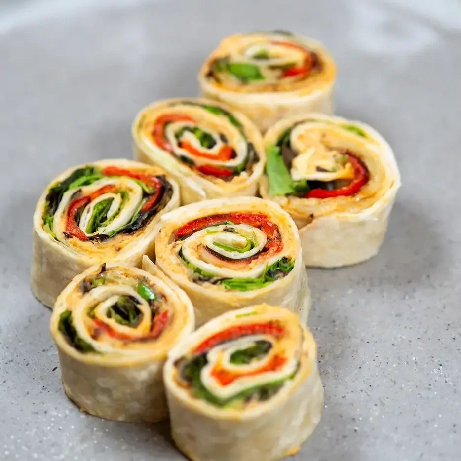 Wrap bites - 8 Stück mit gegrilltem Gemüse, Salat und Avocado