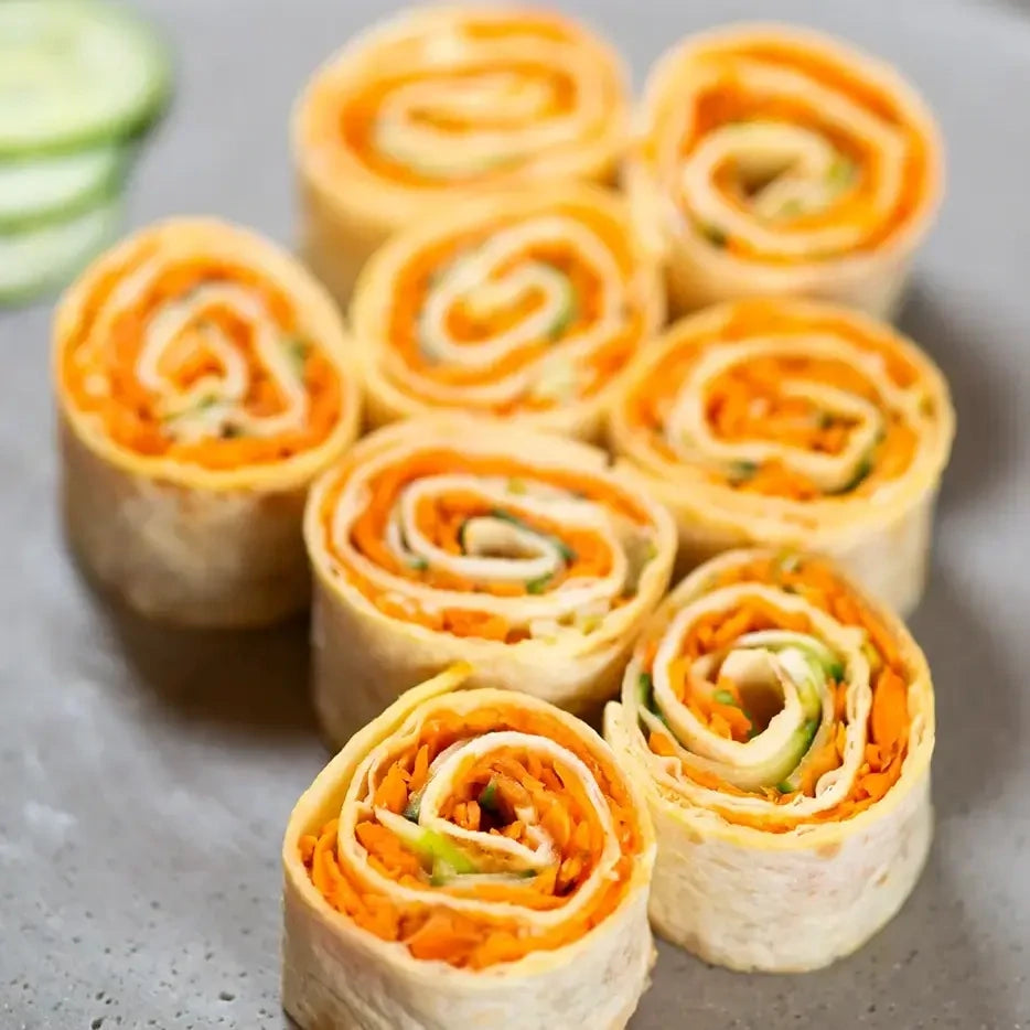 Wrap bites - 8 Stück mit Karotten, Gurke, Apfel und Maracuja-Dressing