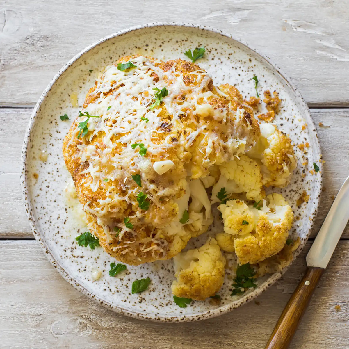 Buffet hot - gerösteter Blumenkohl in Mandelkruste mit Safran- und Kapernbutter x 12 Portionen