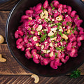 Buffet hot - Fussili  mit Rote-Bete-Cashew-Creme & Apfel x 12 Portionen