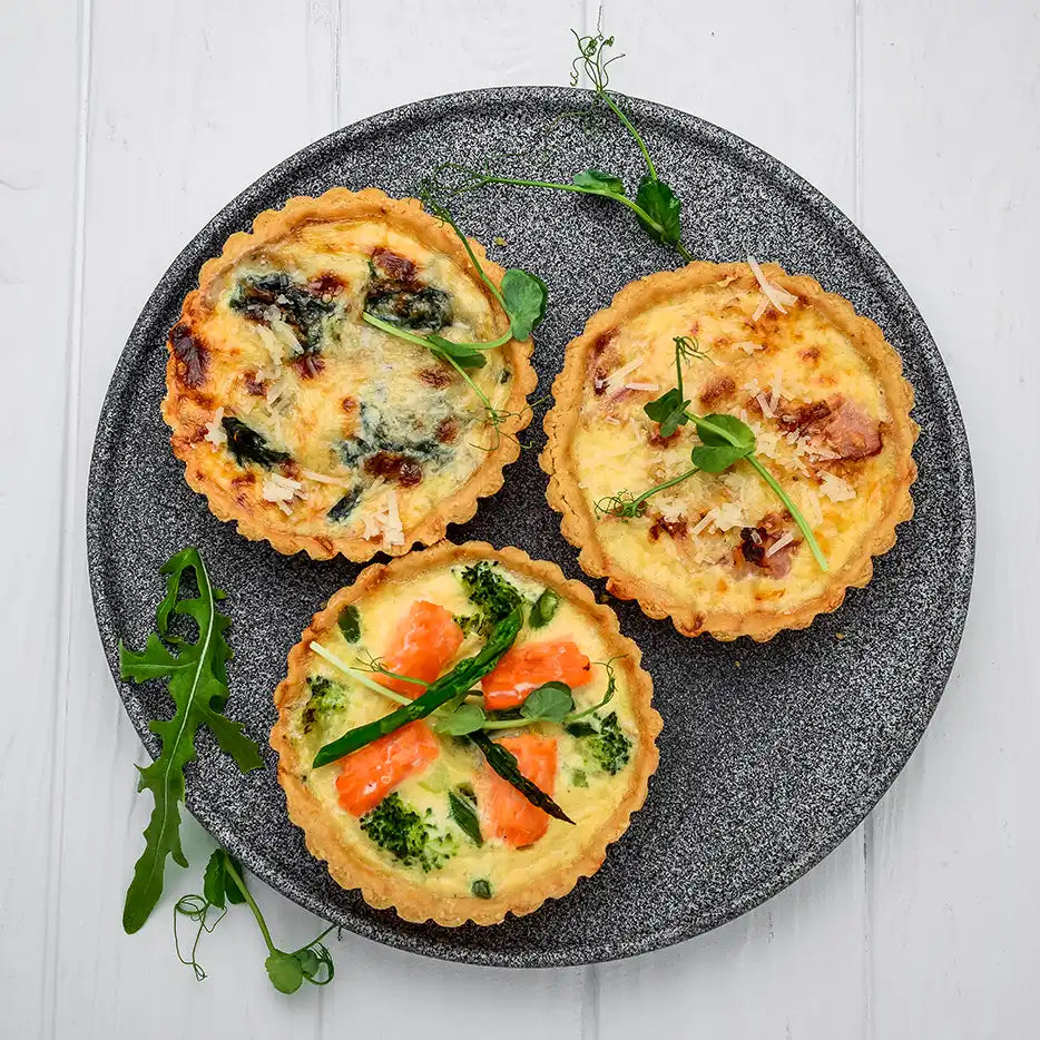 Tartlet mit Avocado und Lachs Würfel 12 Portionen