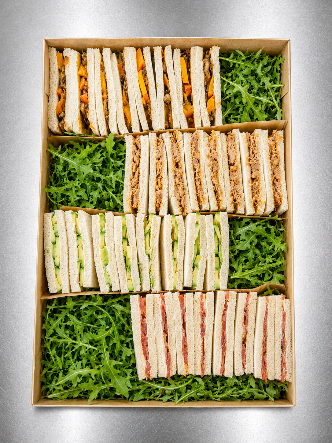 Tea Sandwich mit Frischkäse und Erdbeere 16 Portionen